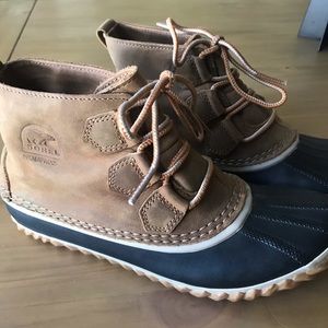 Sorel Low Waterproof Boot